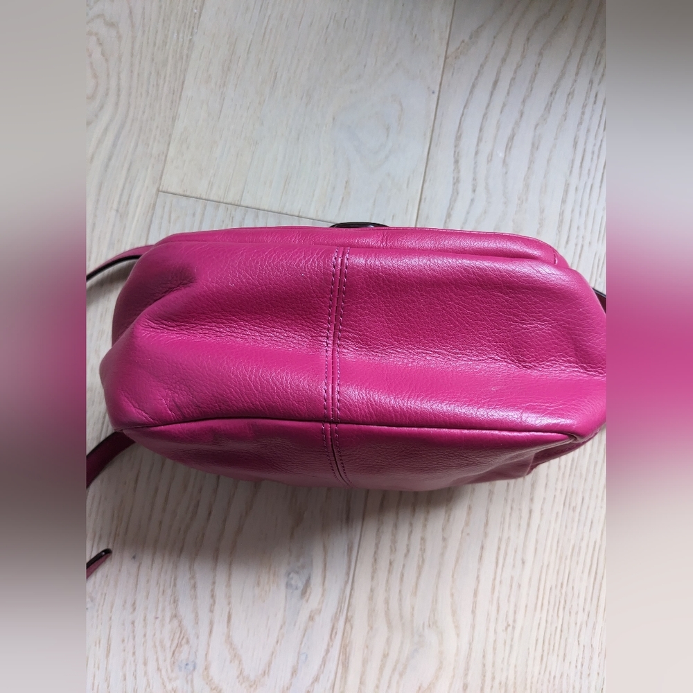 Coach leather camera bag - Picture 11 of 16